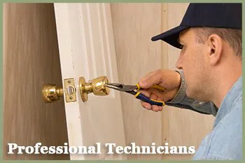 Master Locksmith Store Tampa, FL 813-778-0317 - professional-technicians